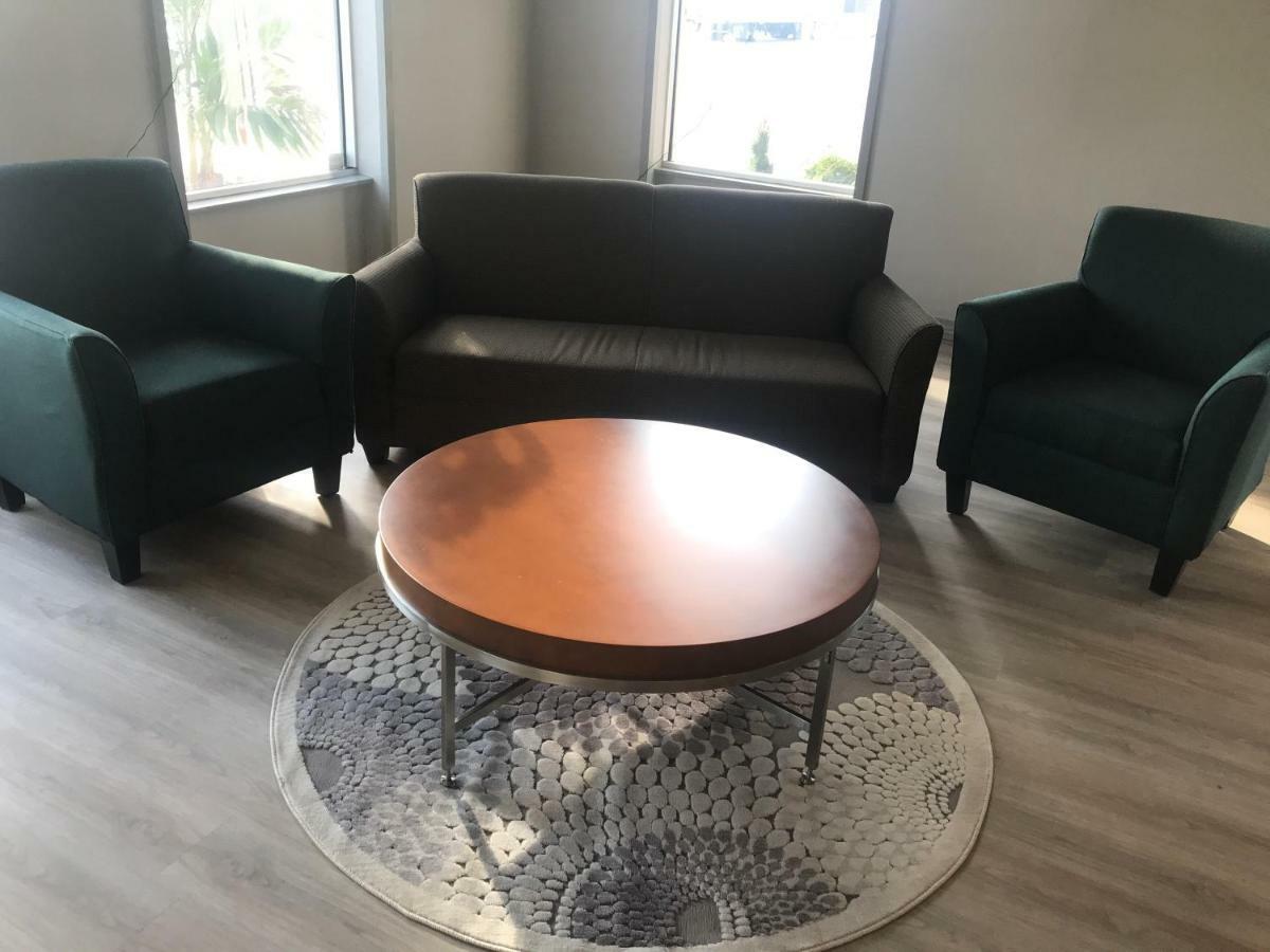 Quality Inn Vincennes Bagian luar foto